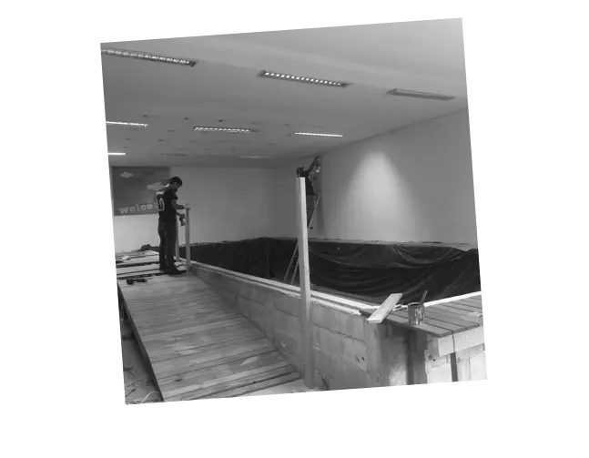 Contrução da primeira escola de natação Bloop!